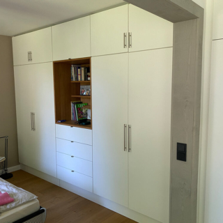 Tischler – Schrankwand Schlafzimmer